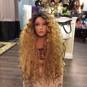 Human Hair Blend Glueless Lace Front Wig 31inches